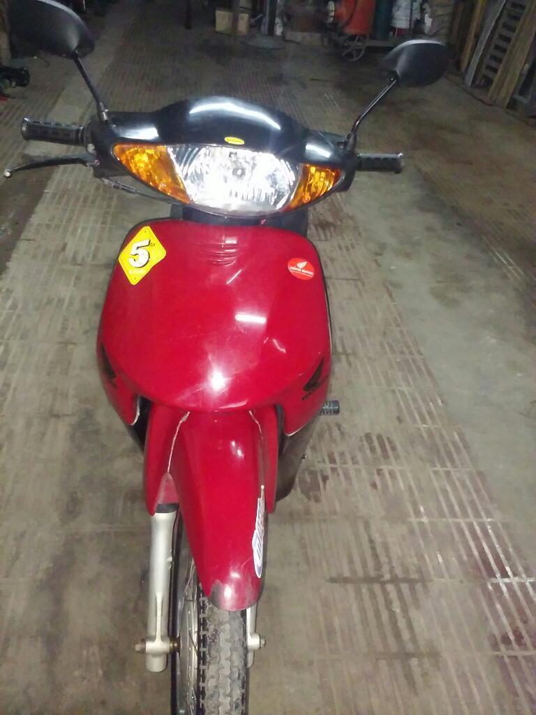 Vendo Honda Biz 105