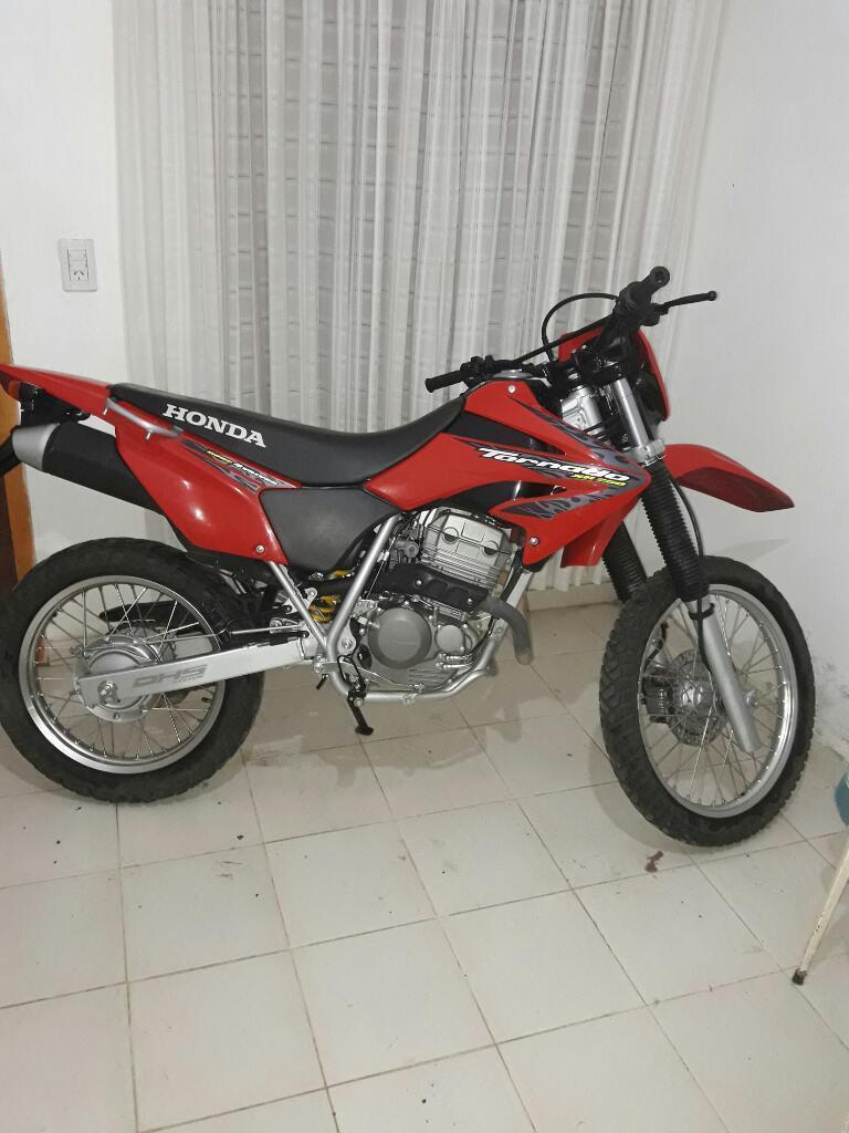 Vendo Tornado 2013 Impecable