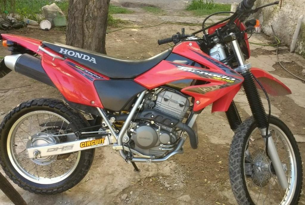 Honda Tornado Mod. 2013 / 65.000$