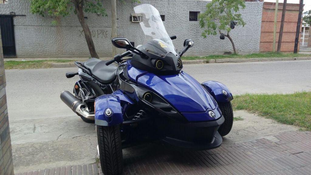 Can Am Spyder RS 990