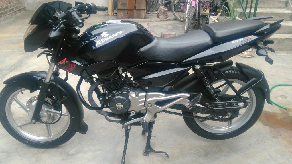 Bajaj Rouser 135