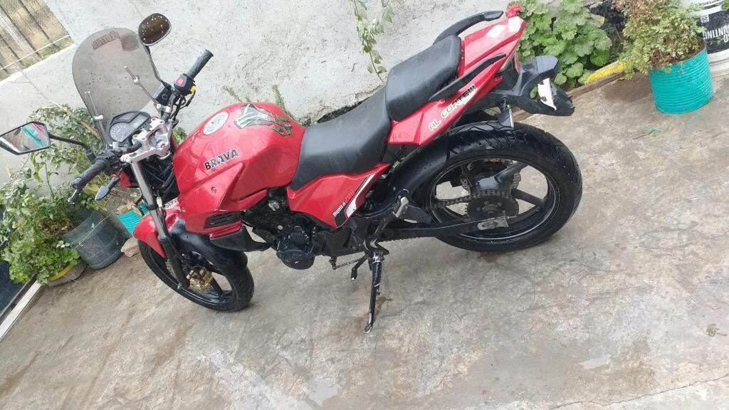 Vendo O Permuto Aqila 200