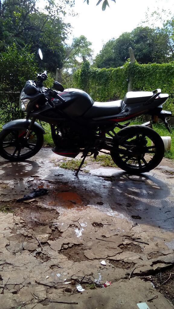 Vendo O Permuto Zanella Naked 200