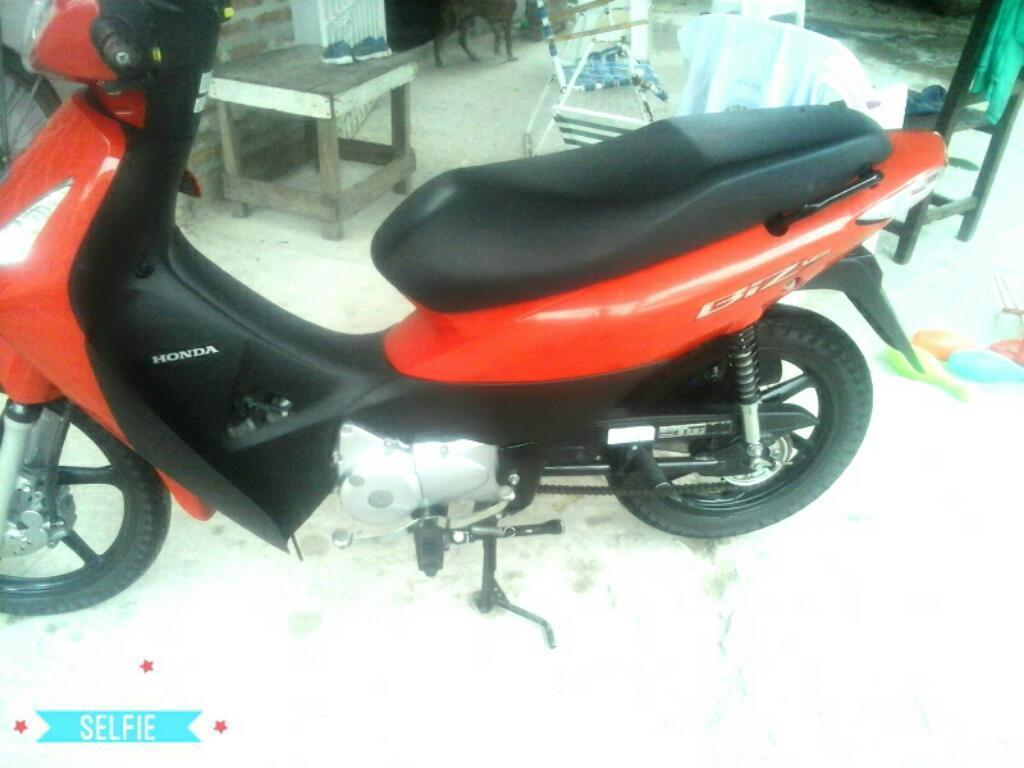 Vendo Hnda Biz 2016 Cn 9mil Klm