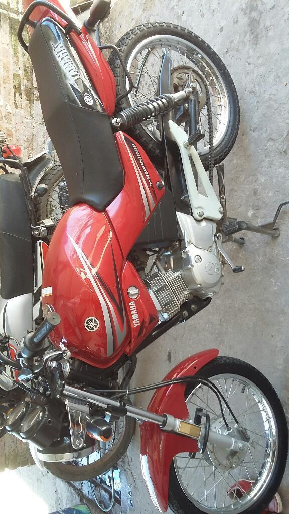 Vendo O Permuto por Moto Mas Chica