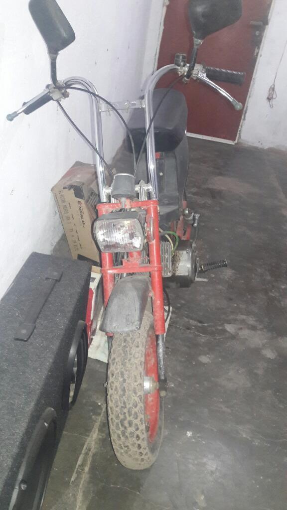 Moto de Coleccion Chiquita