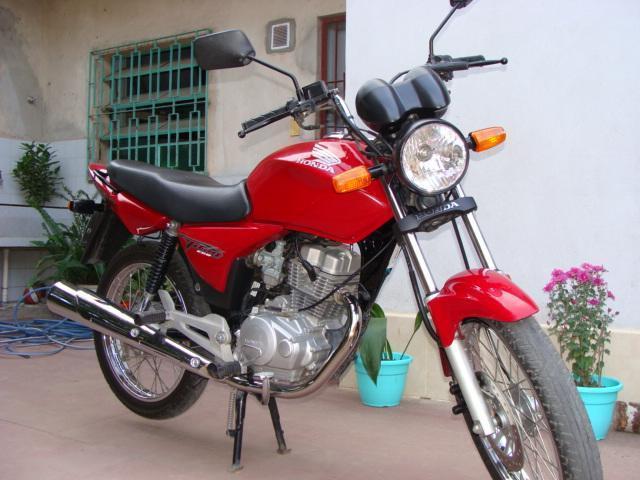Vendo CG 150 2013