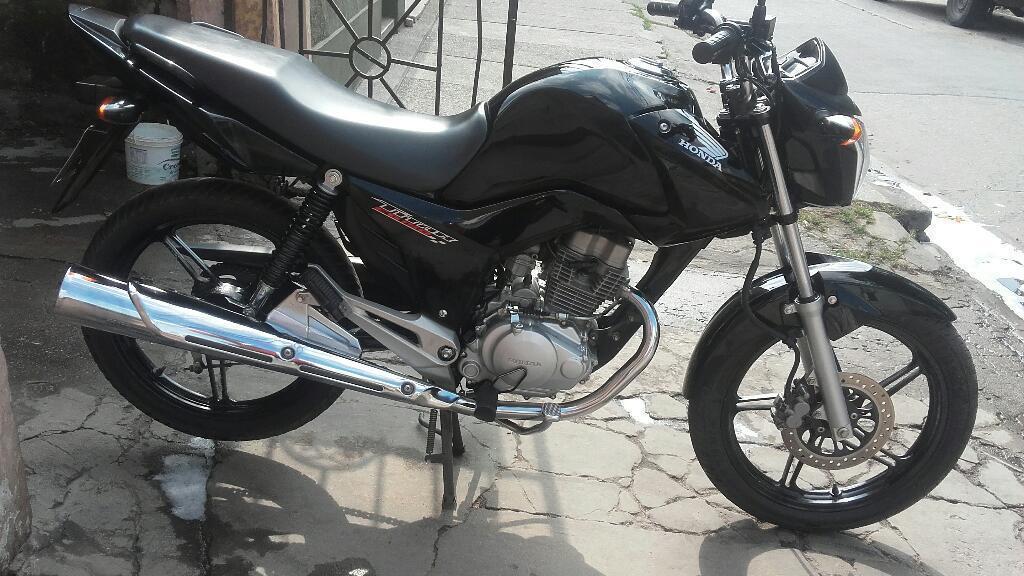 Vendo Cg New Titan