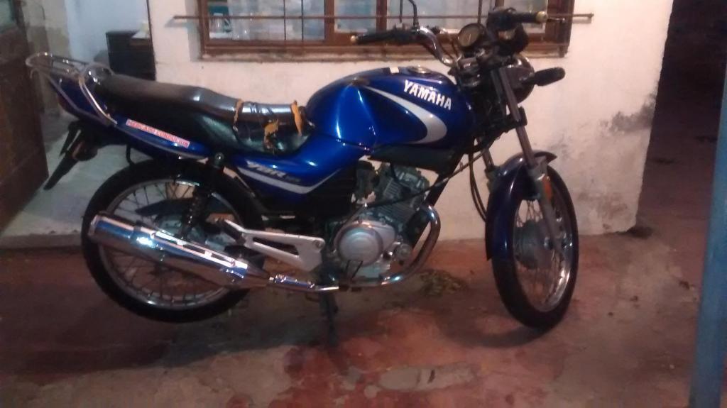 Yamaha YBR 125 Azul