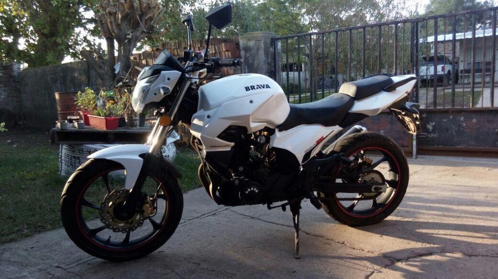 vendo brava aquila 200, año 2013