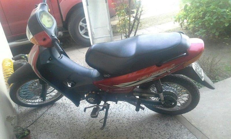 brava 110 solo 7400 km oportunidad