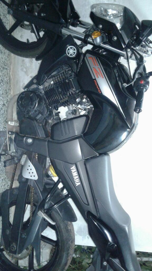 Vendo Permuto Yamaha Fz 2014