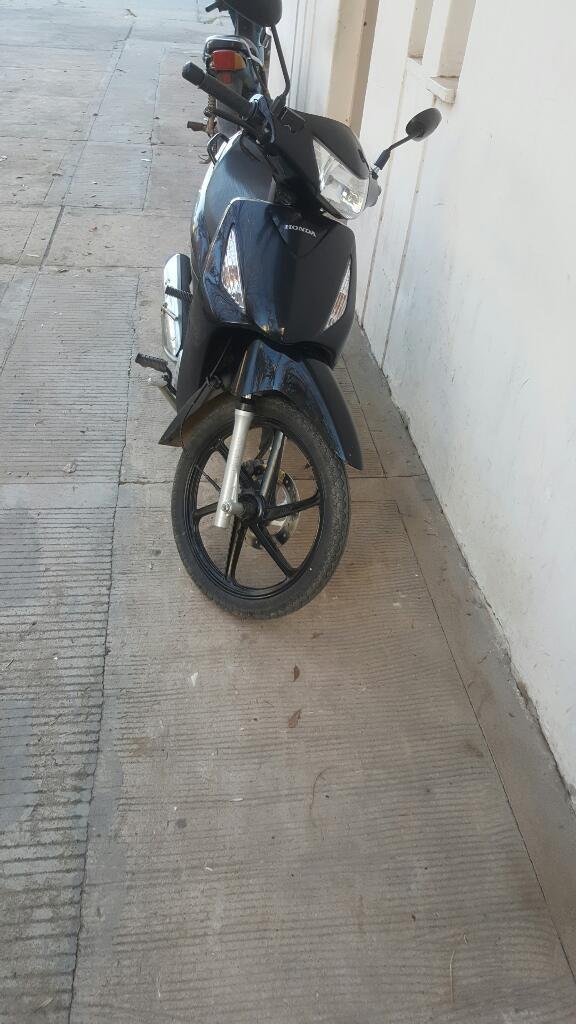 Vendo Honda Biz 125 2016