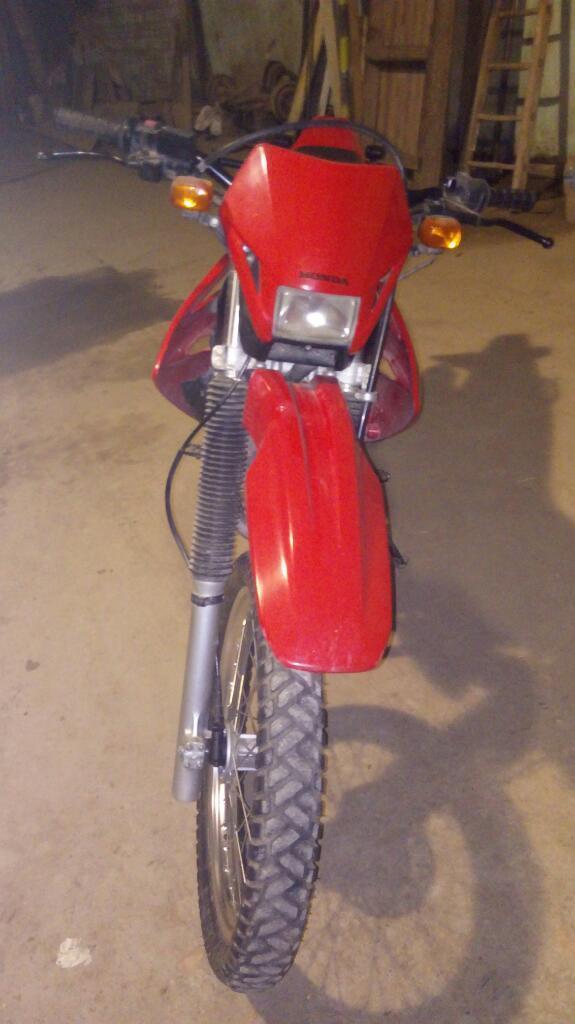 Vendo Honda Tornado