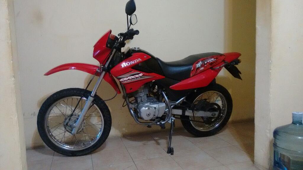 Vendo O Permuto por Moto Mas Chica