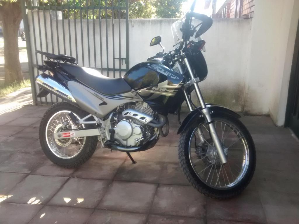 Vendo Honda Falcon modelo 2010