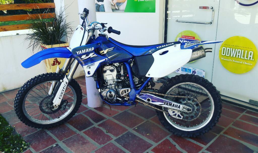 Yz400f Permuto por Tornado