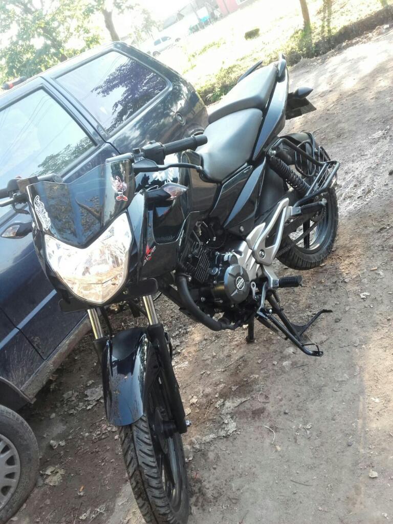 Vendo Rouser 135, Año 2016. Exelente