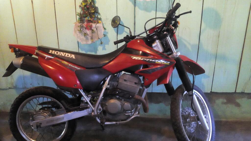 Honda Tornado 250
