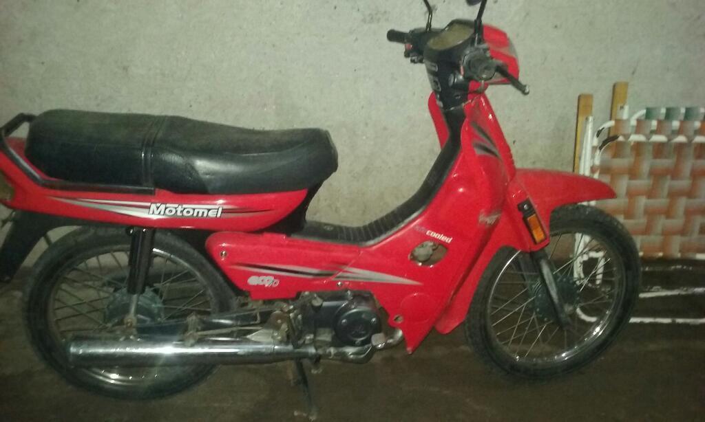 Vendo Moto 2012 Unico Dueño Negociable