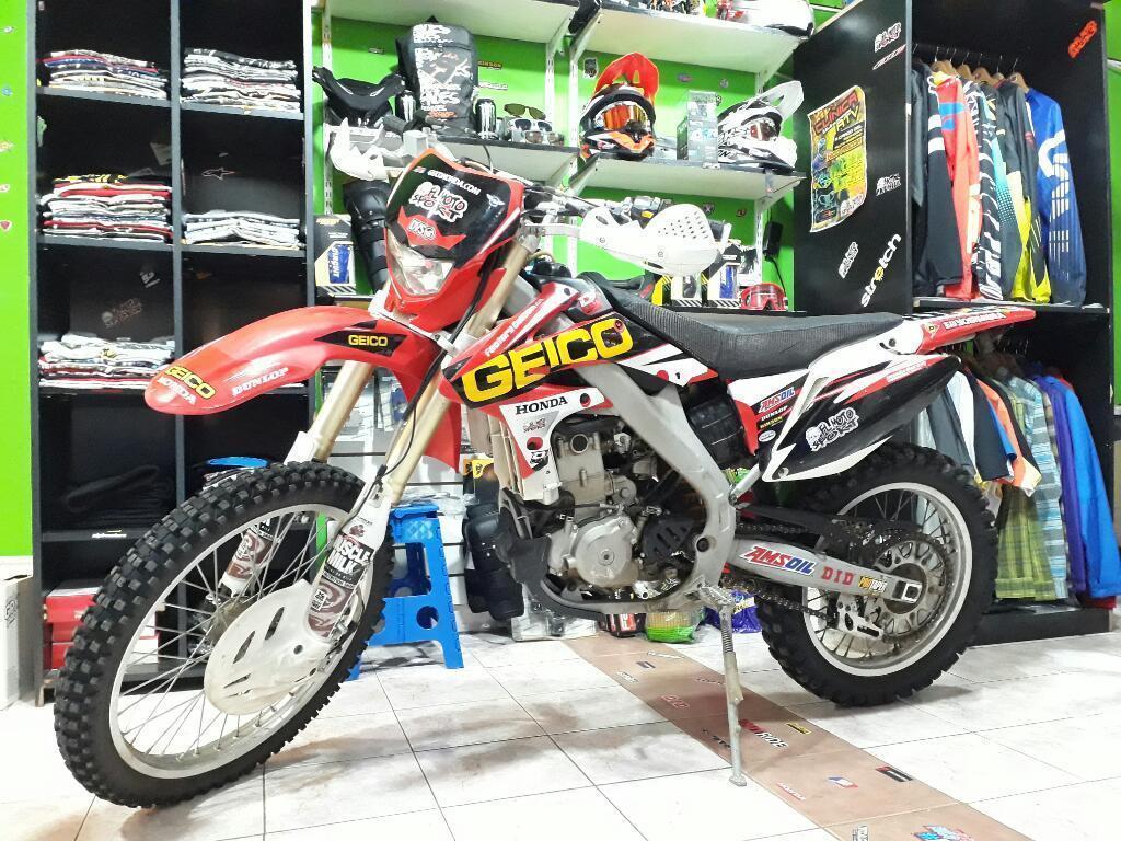 Vendo/permuto Guerrero Grf 250