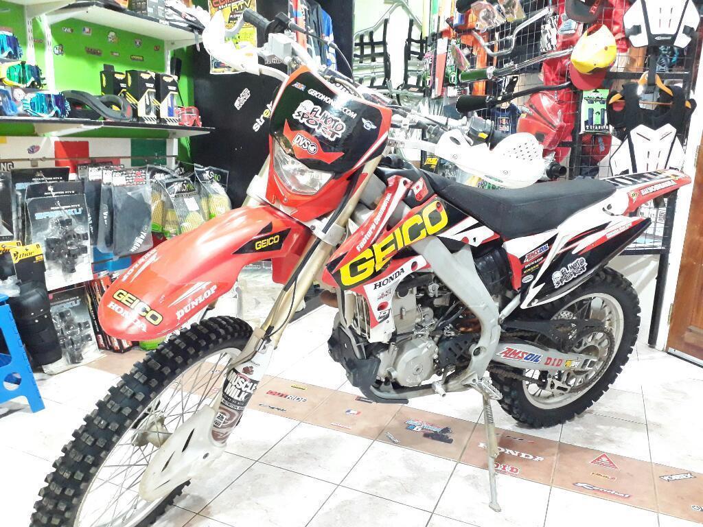 Vendo/permuto Guerrero Grf 250