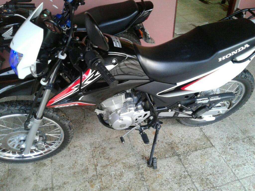 Vendo Xr 150 Modelo 2017