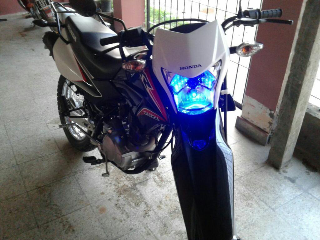 Vendo Xr 150 Modelo 2017