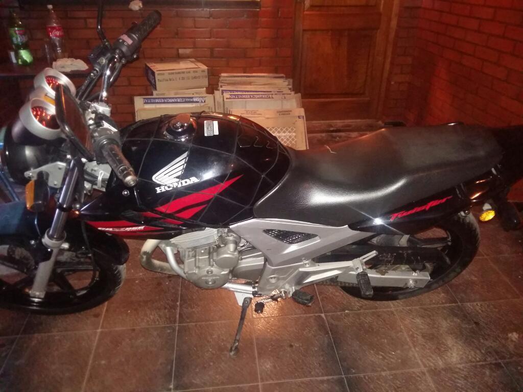 Vemdo Moto Honda Cbx Twister 250