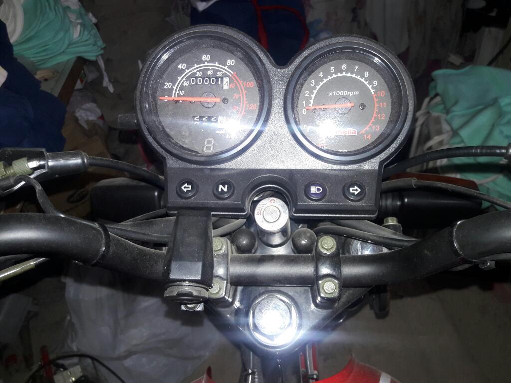 Vendo Permuto Moto Zanella Rx 150 2017