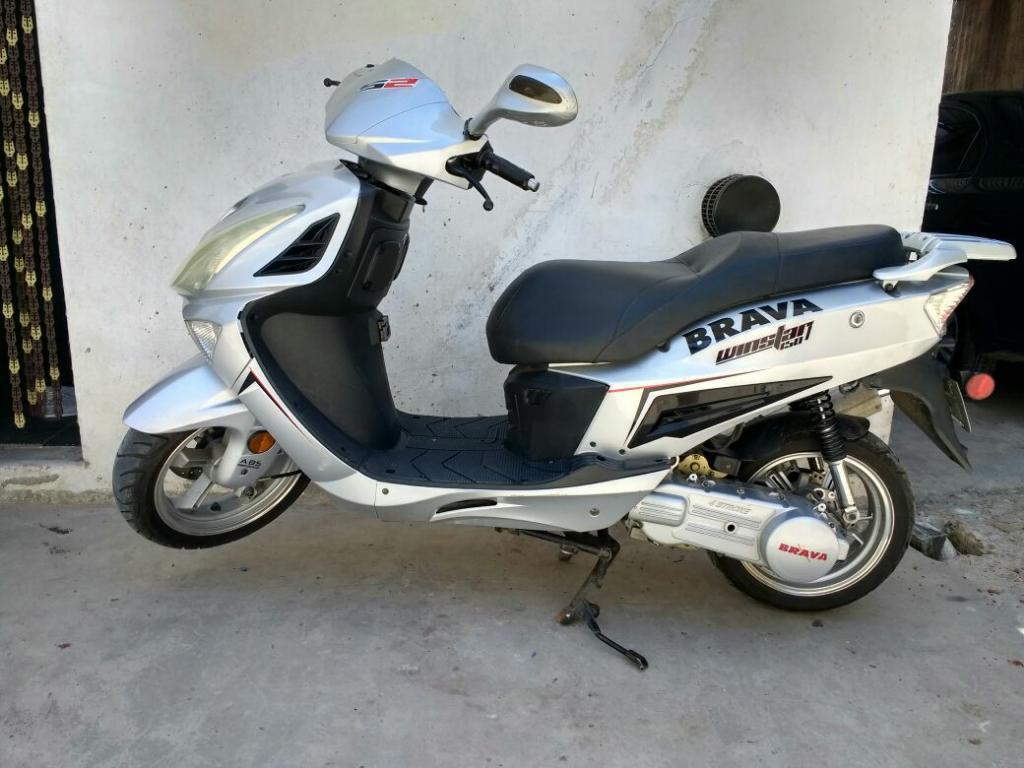 Scooter Brava Winstar 150cc 2015