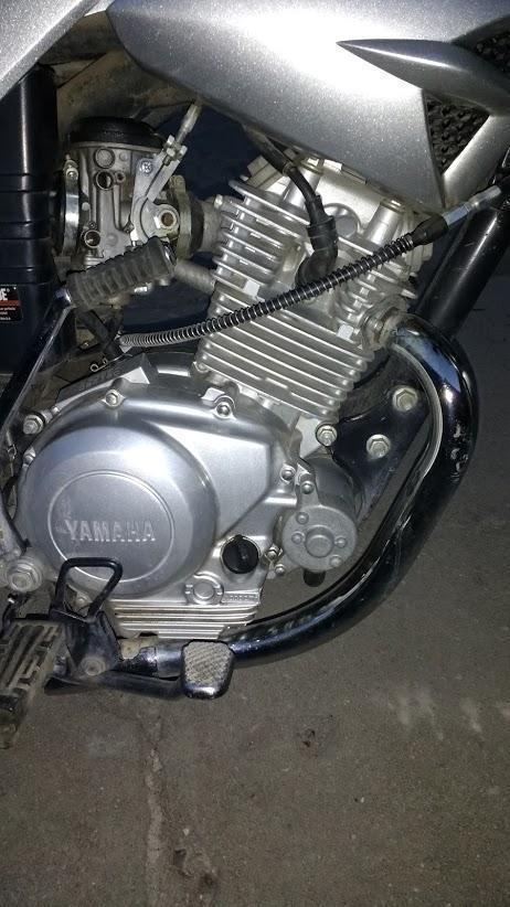 VENDO YBR 125 MUY BUENA!!!!!!