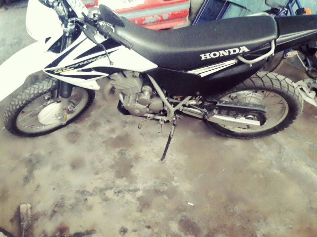 Vendo Tornado 2013 con 9mil Km