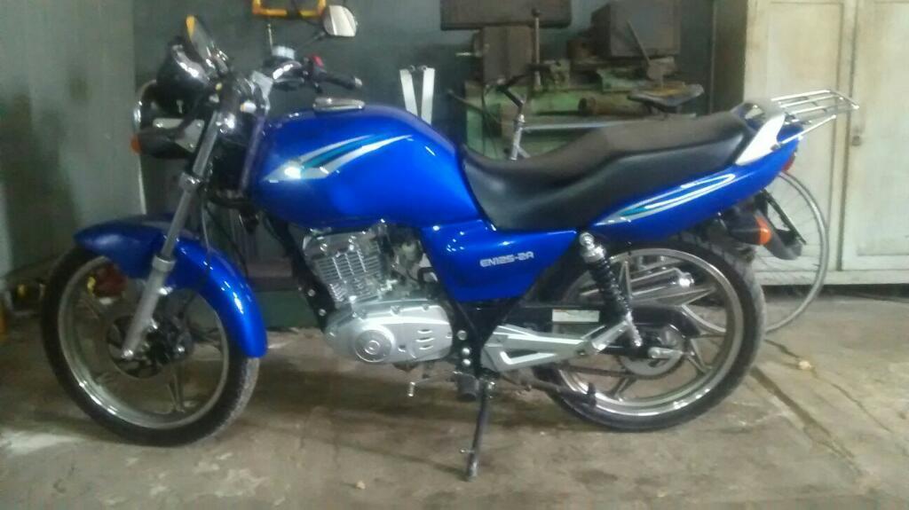 Suzuki en 125 A2