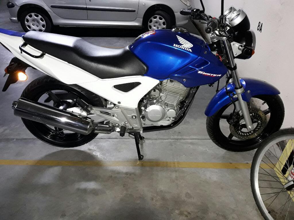 Honda Twister 250