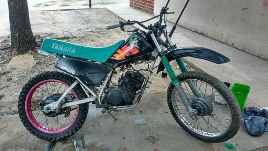 Yamaha Dt175