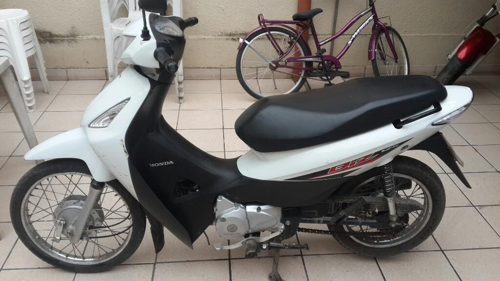 Vendo Biz 2014 Impecable!!!