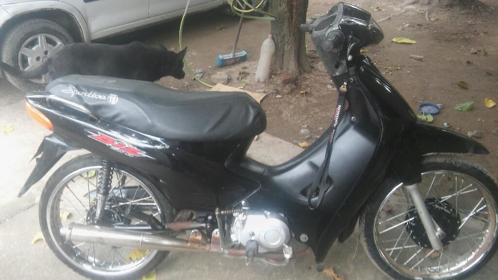 Vendo Honda Biz Modelo 2000