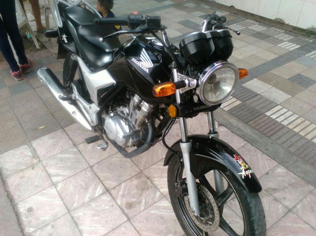 Vendo O Permuto Honda Storm 125 Mod 2012