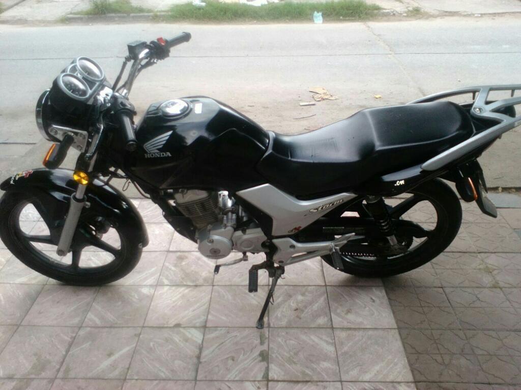 Vendo O Permuto Honda Storm 125 Mod 2012