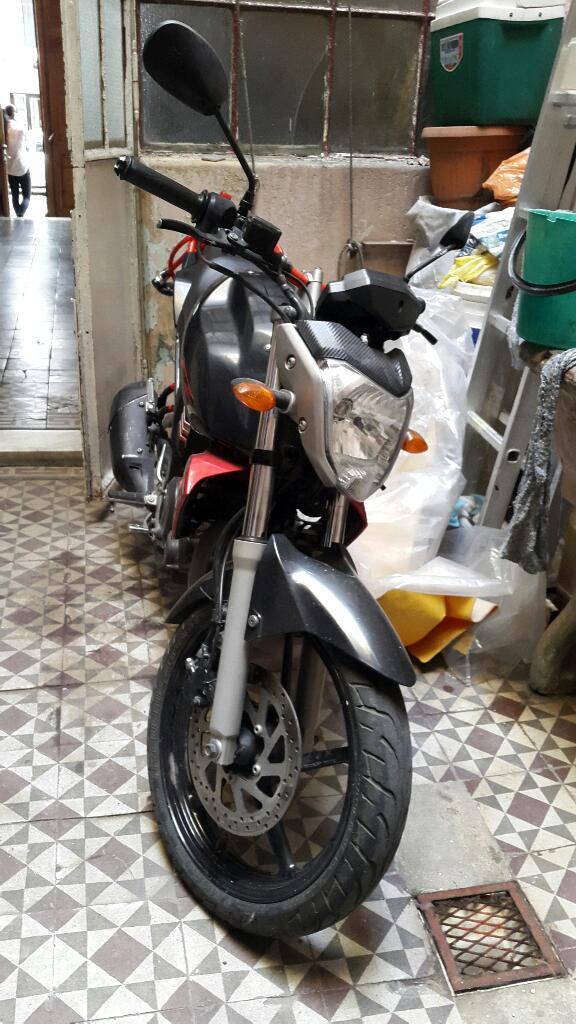 Vendo Fz16 2011