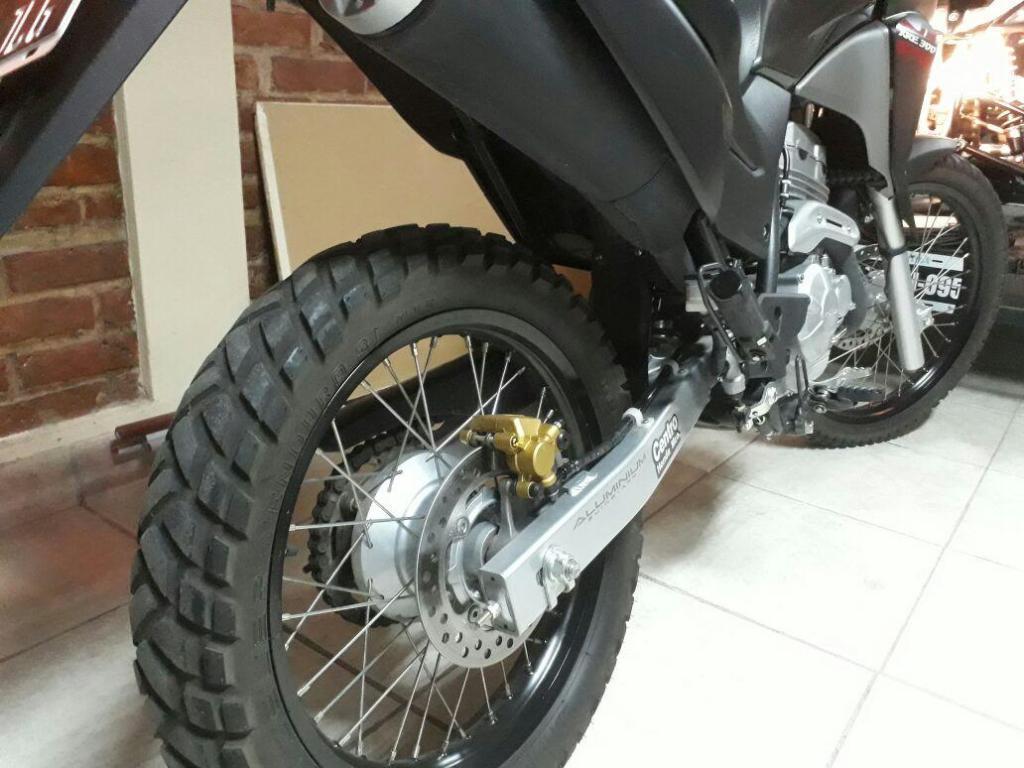 Honda xre 300