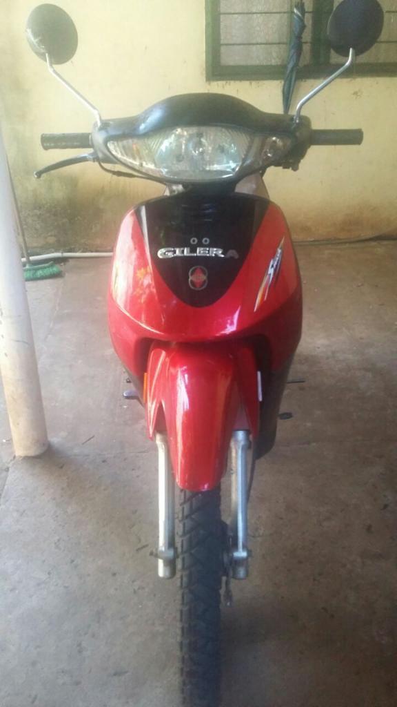 Vendo O Permuto Gilera con 12 Mil Km