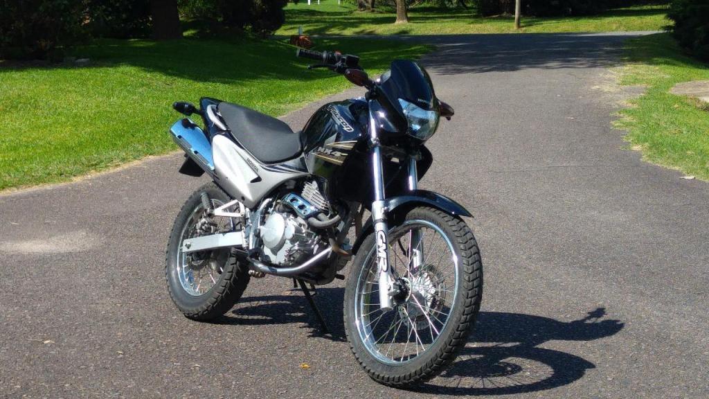 Honda Falcon 400 2013 c/ 6500 km