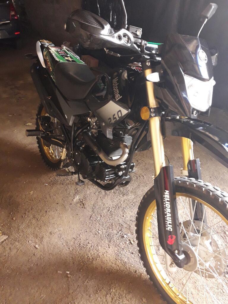 Vendo Moto