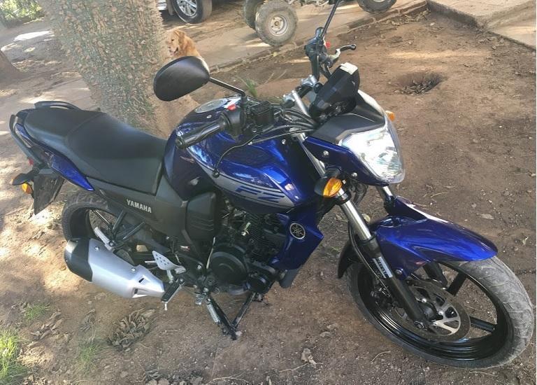 Vendo Moto Yamaha FZ16 2014