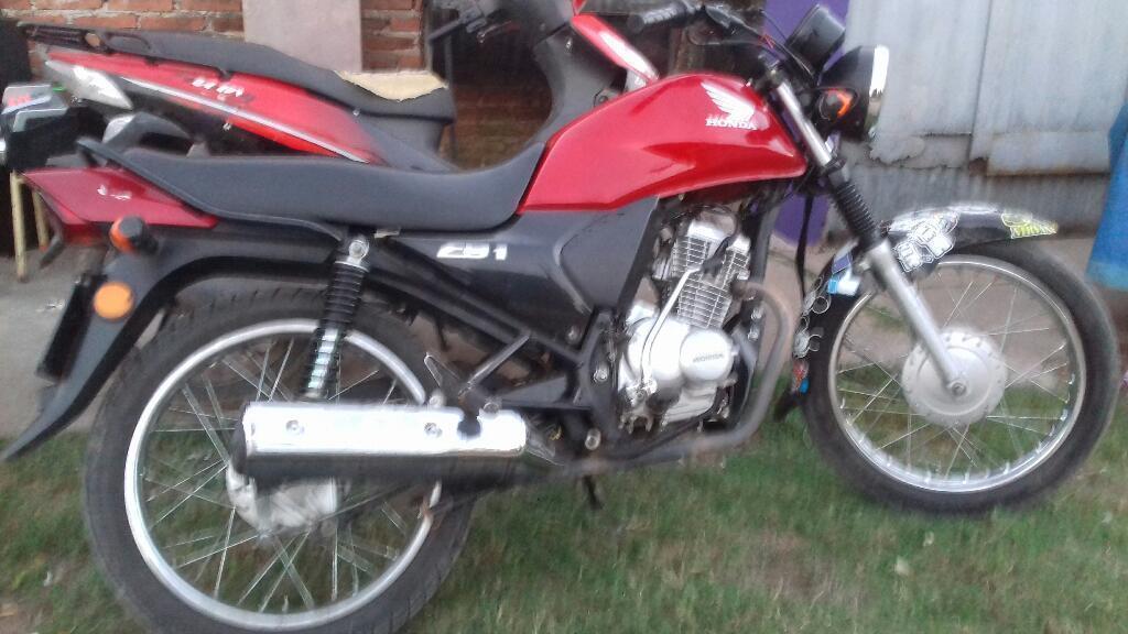 Vendo Honda Cb1