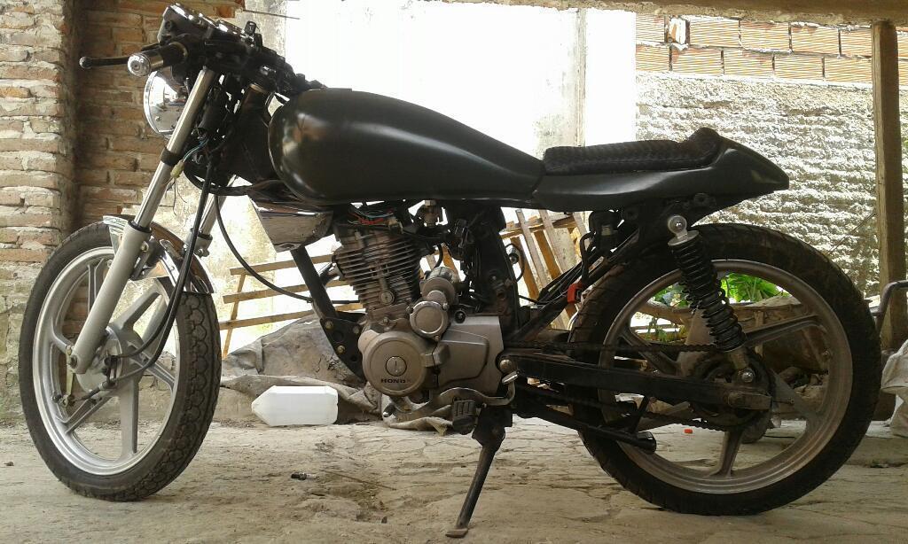 Vendo Honda 125 2008 Cafe Racer