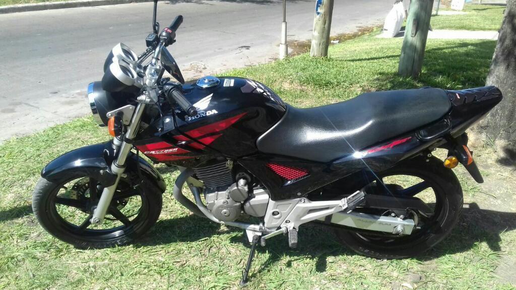 Vendo Twister Impecable