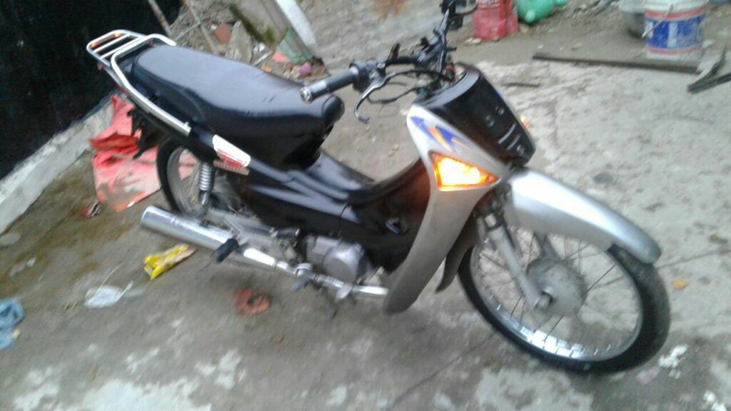 Vendo Honda Papeles 08 Y Titulo